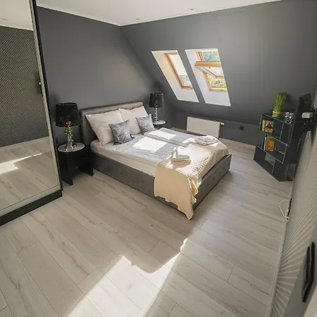 Boczna 3/3 Apartament